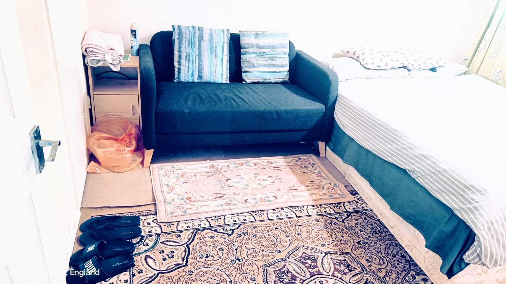 London'S Bed With Breakfast & Free Parking Apartment Exterior photo